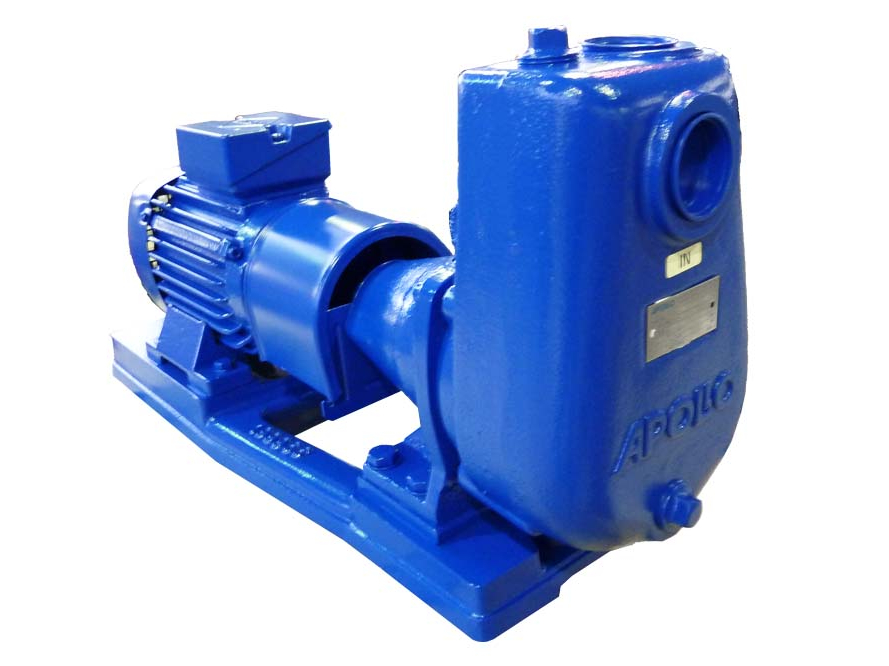 Blau lackierte Apollo KRE Pumpe: einstufige selbstsaugende Kreiselpumpe für reine und verschmutzte Flüssigkeiten, auch mit Feststoffanteilen, sowie für brennbare, toxische und explosive Medien.