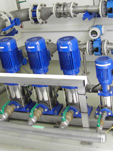 Stainless steel booster system for hygienic applications in drinking water supply